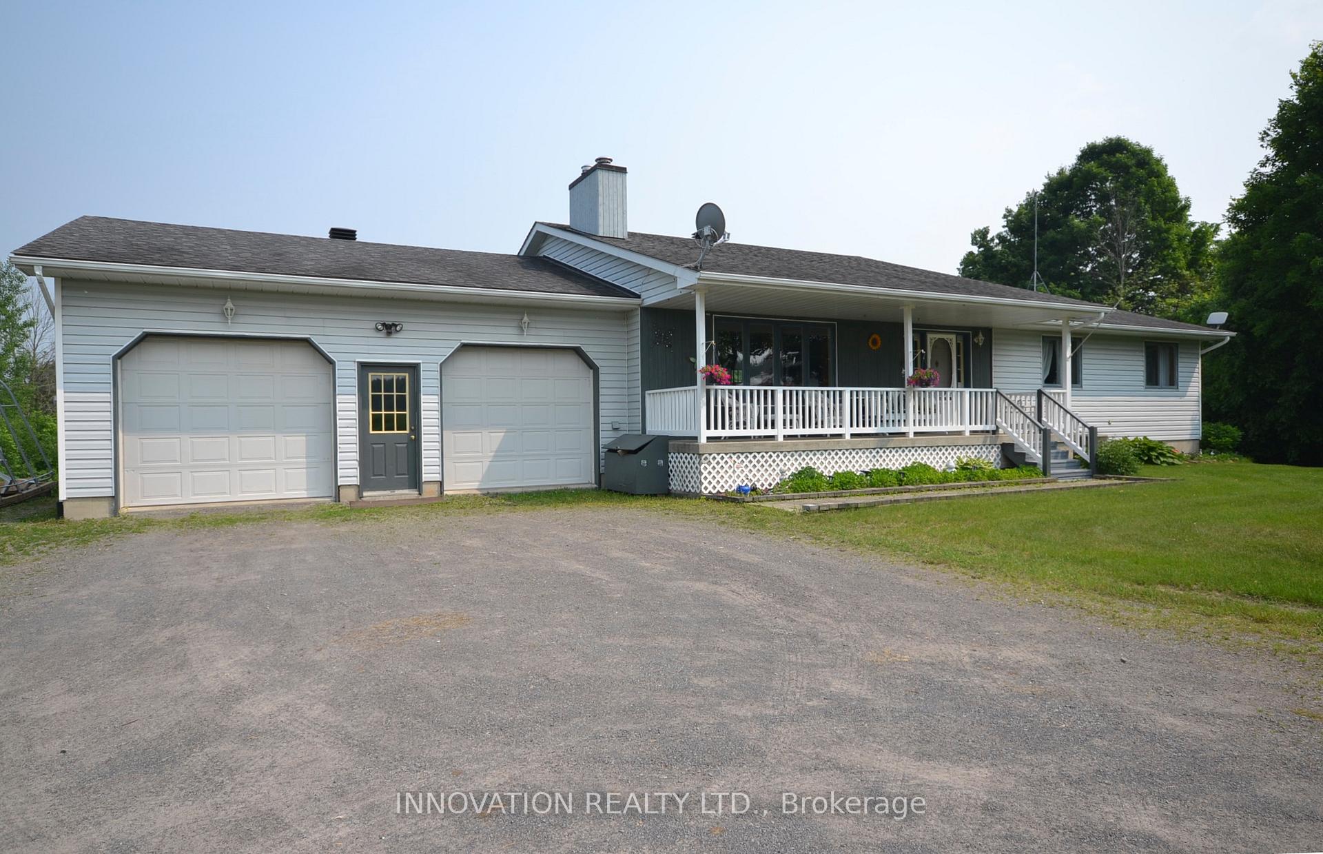 Photo 3 of 3315 County 21 Road, Edwardsburgh/Cardinal, Edwardsburgh/Cardinal Twp — HOMEH