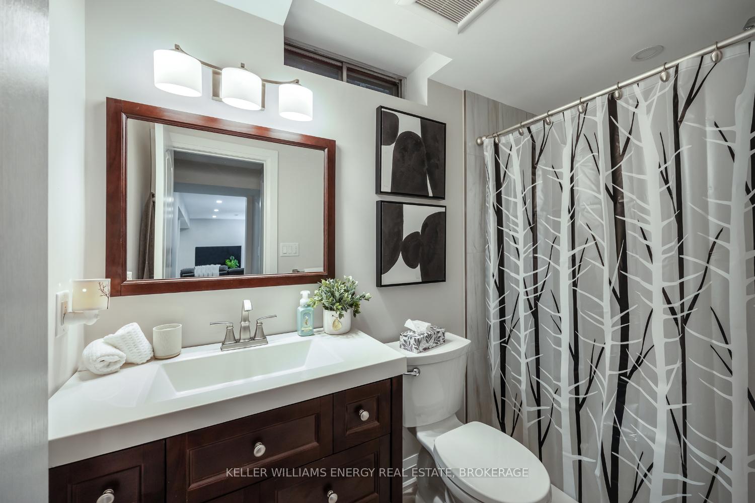 Photo 15 of 820 Finley Avenue, Ajax, South West — HOMEH