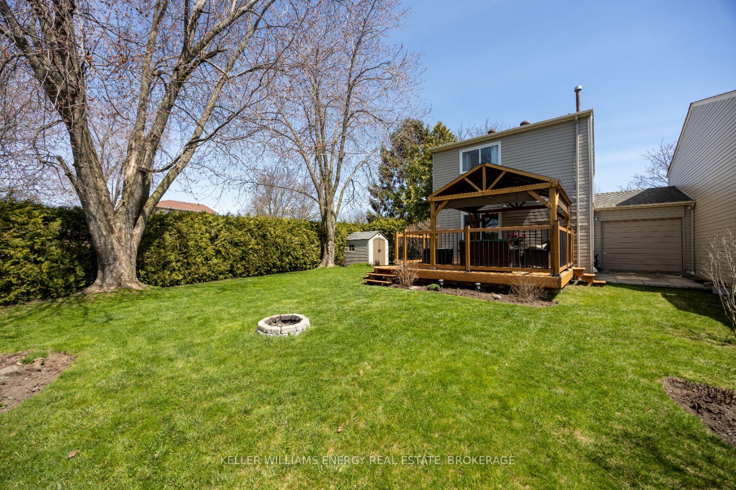 Photo 18 of 820 Finley Avenue, Ajax, South West — HOMEH