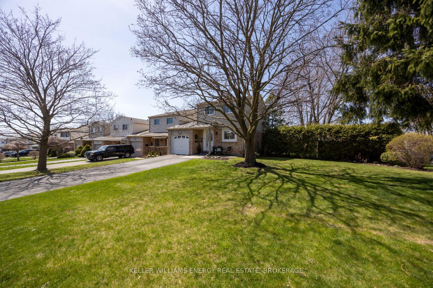 Photo 24 of 820 Finley Avenue, Ajax, South West — HOMEH