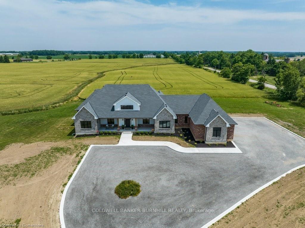 Photo 2 of 3417 Tyneside Road, Hamilton, Rural Glanbrook — HOMEH