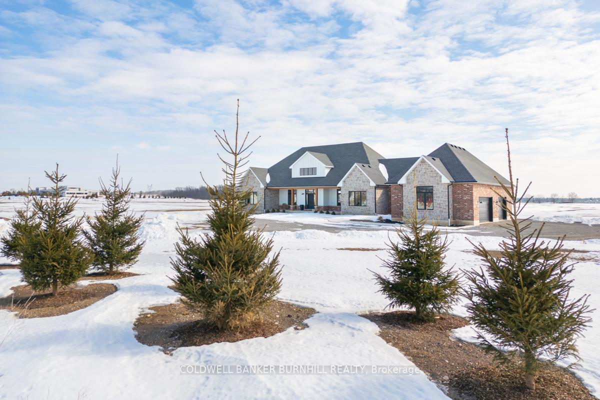 Photo 6 of 3417 Tyneside Road, Hamilton, Rural Glanbrook — HOMEH
