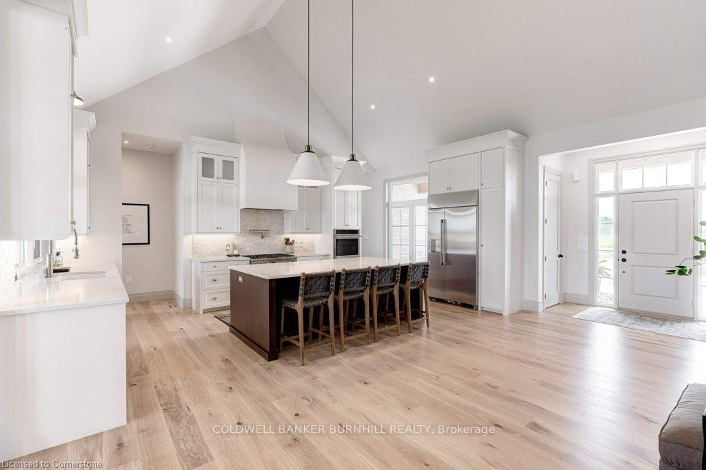 Photo 11 of 3417 Tyneside Road, Hamilton, Rural Glanbrook — HOMEH