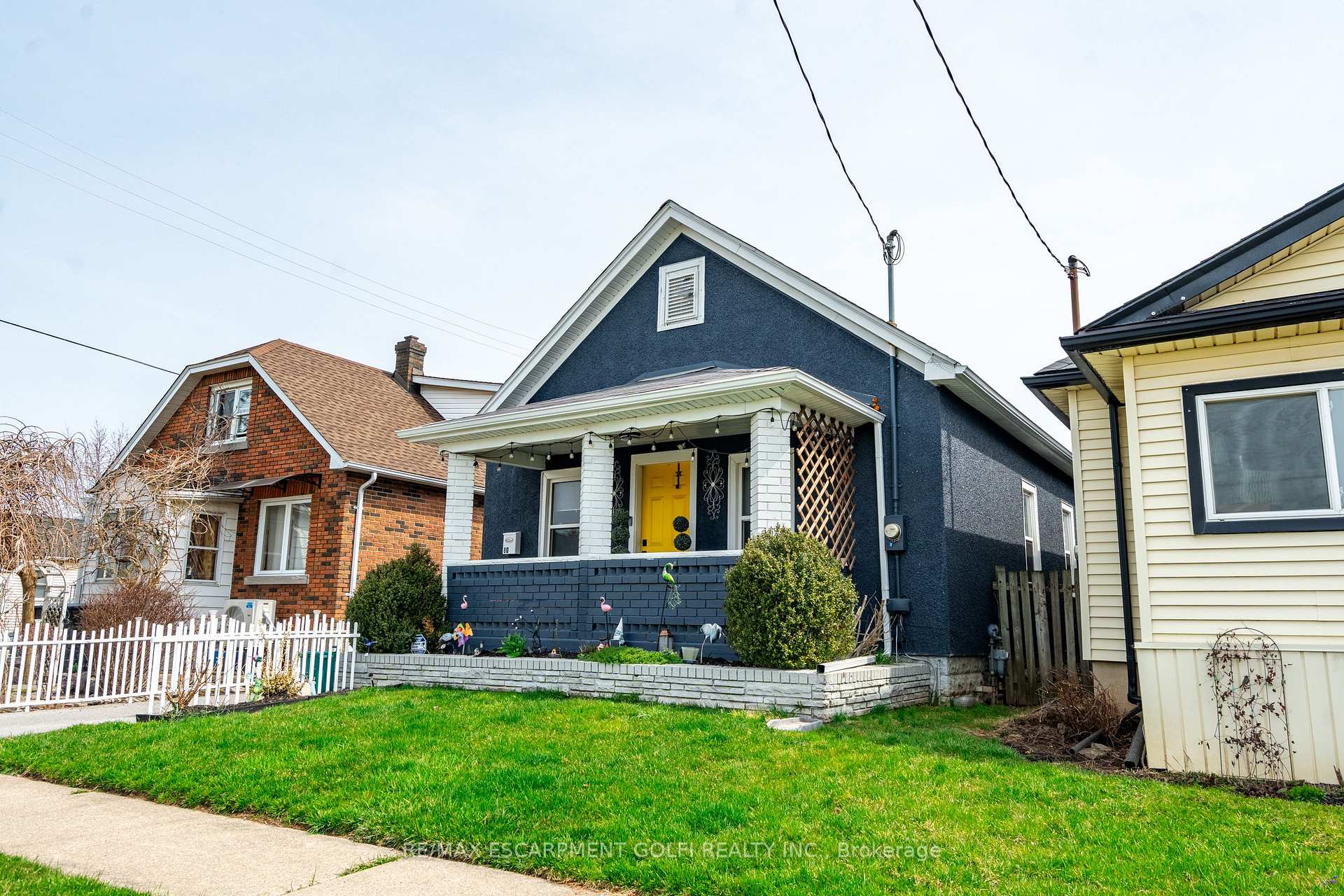 Front of 80 Haynes Avenue