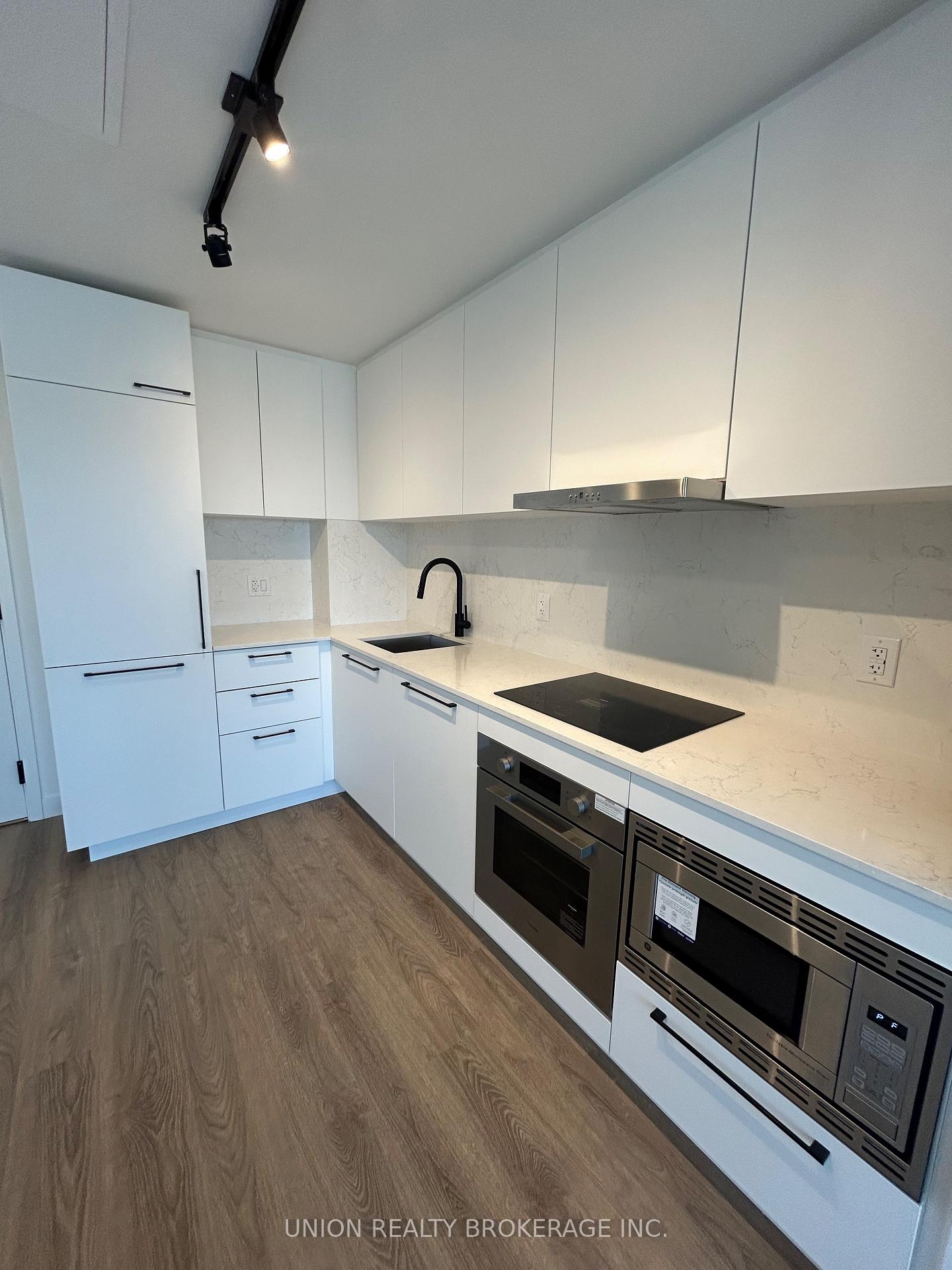 Photo 4 of Unit 1410, 1050 Eastern Avenue, Toronto, Greenwood-Coxwell — HOMEH