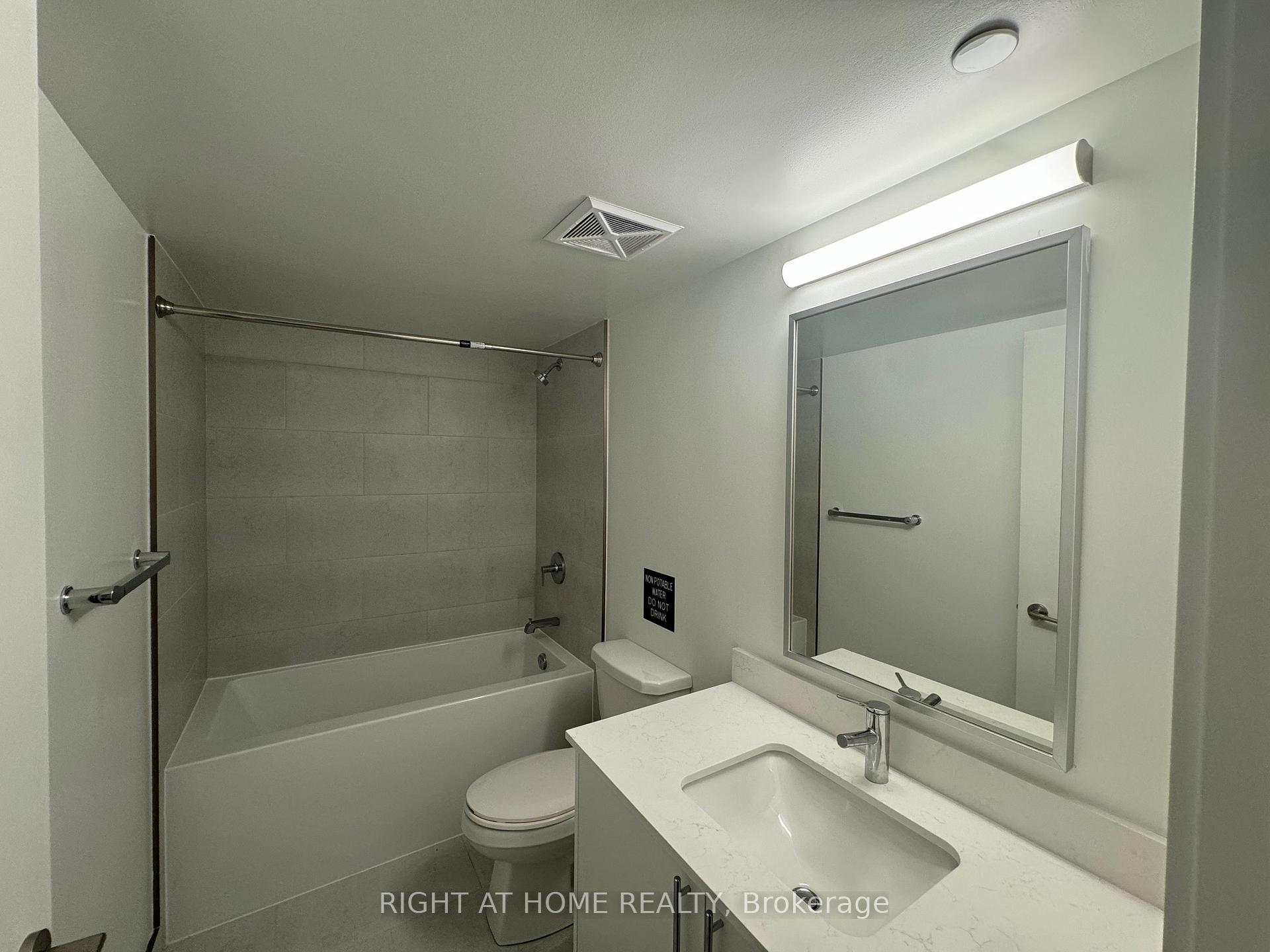 Photo 8 of Unit 311, 3 Strathgowan Avenue, Toronto, Lawrence Park South — HOMEH