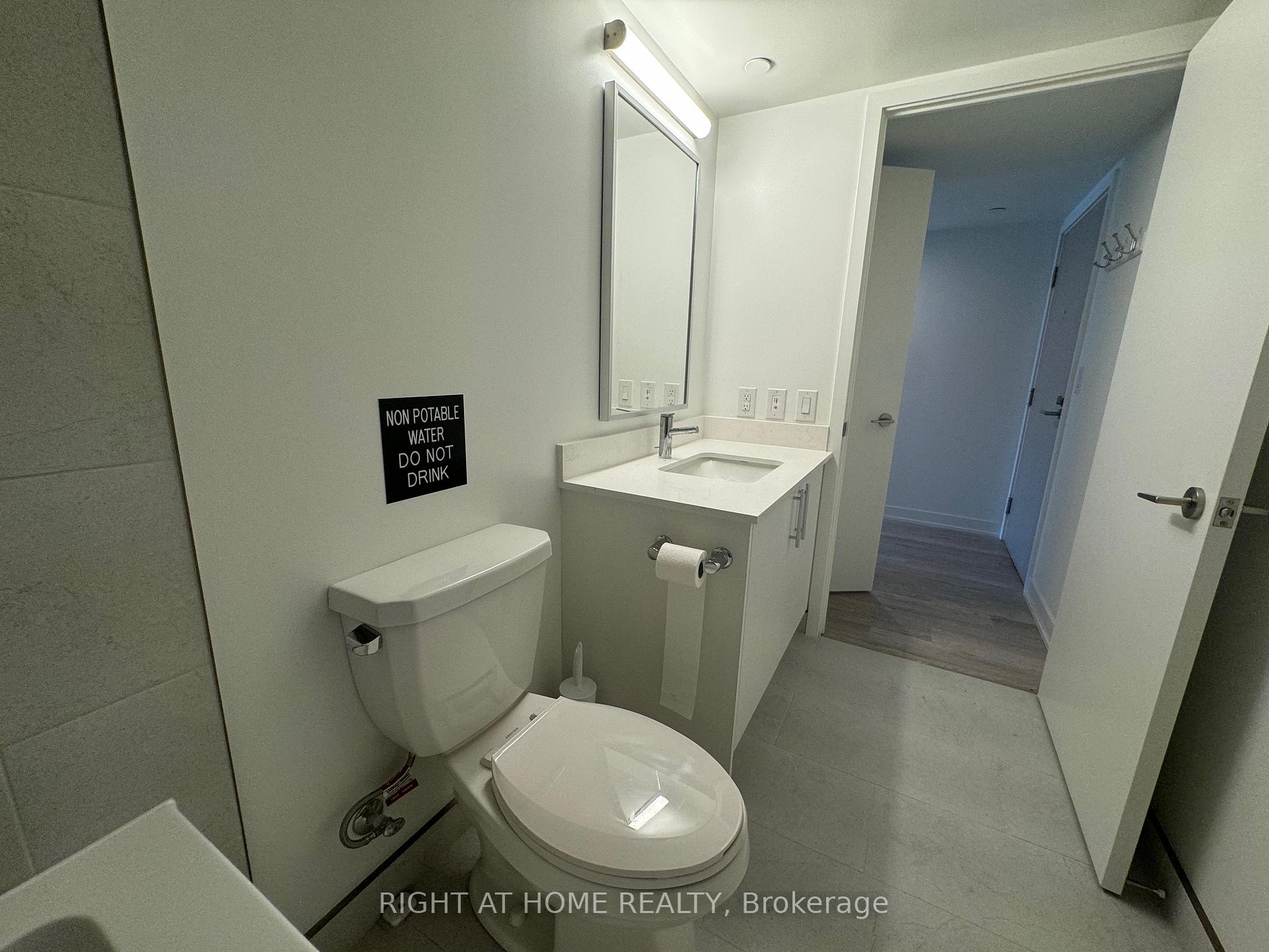 Photo 16 of Unit 311, 3 Strathgowan Avenue, Toronto, Lawrence Park South — HOMEH