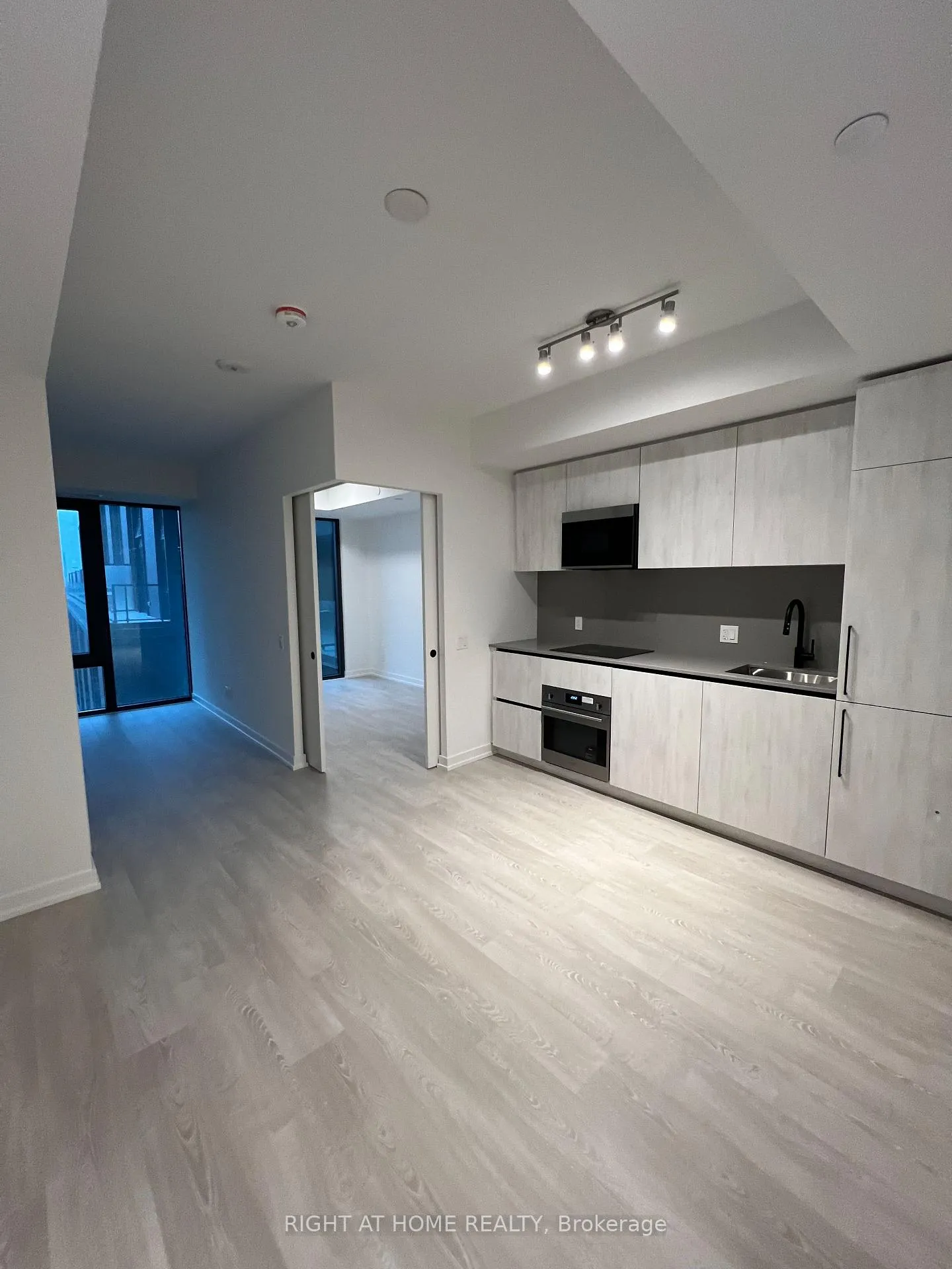 Front of Unit 830, 35 Parliament Street