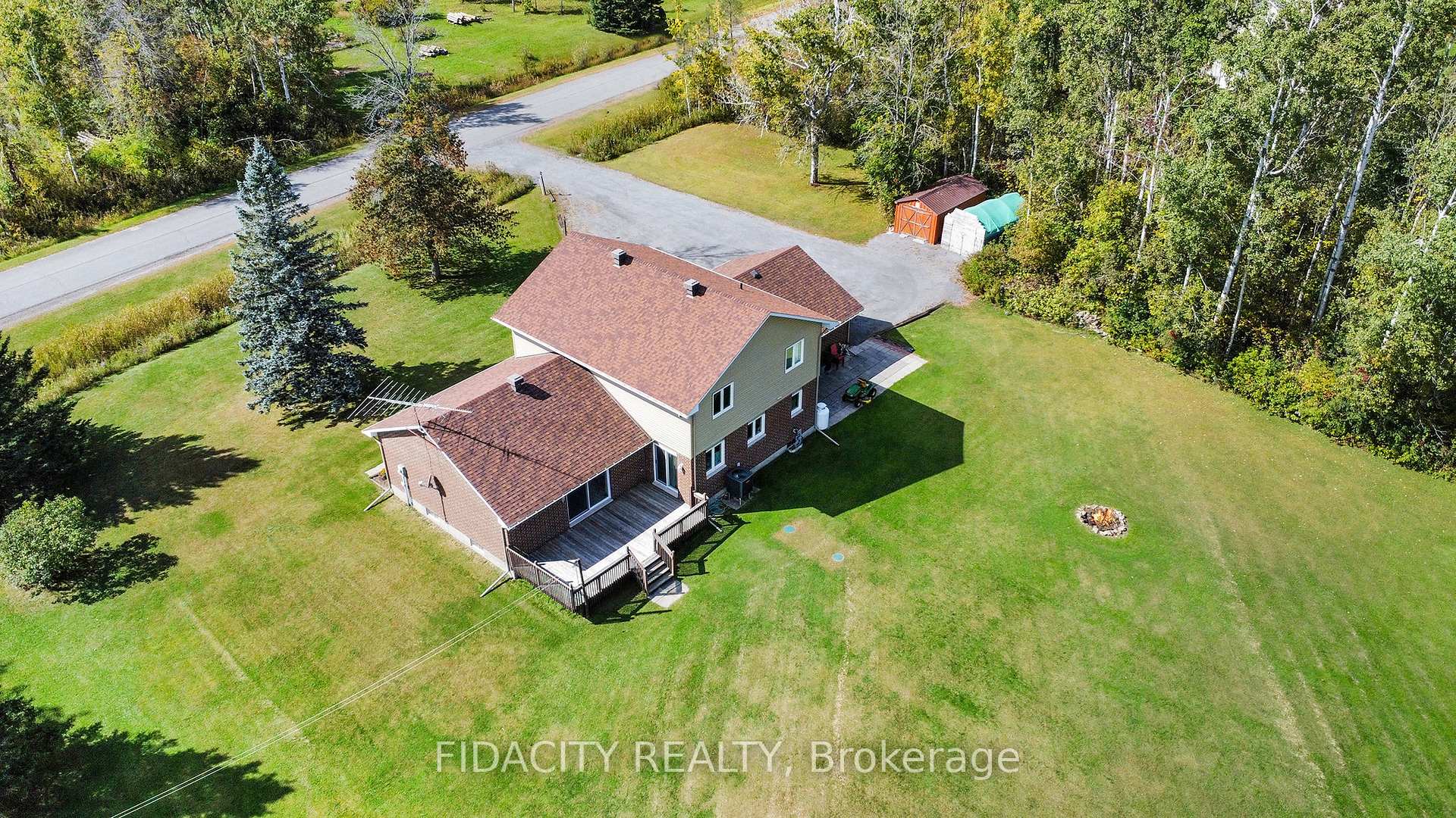 Photo 50 of 5 Rogers Creek Way, Ottawa, Btwn Franktown Rd. & Fallowfield Rd. — HOMEH