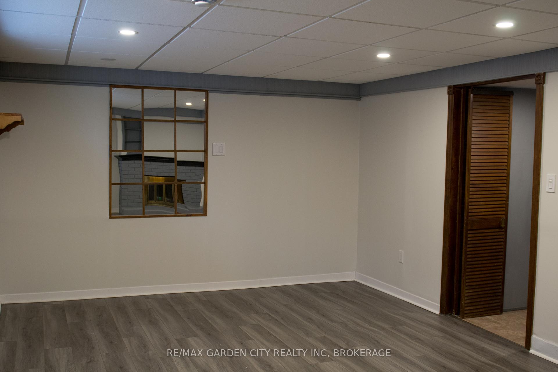 Photo 71 of 22 Currie Street, St. Catharines, Facer — HOMEH