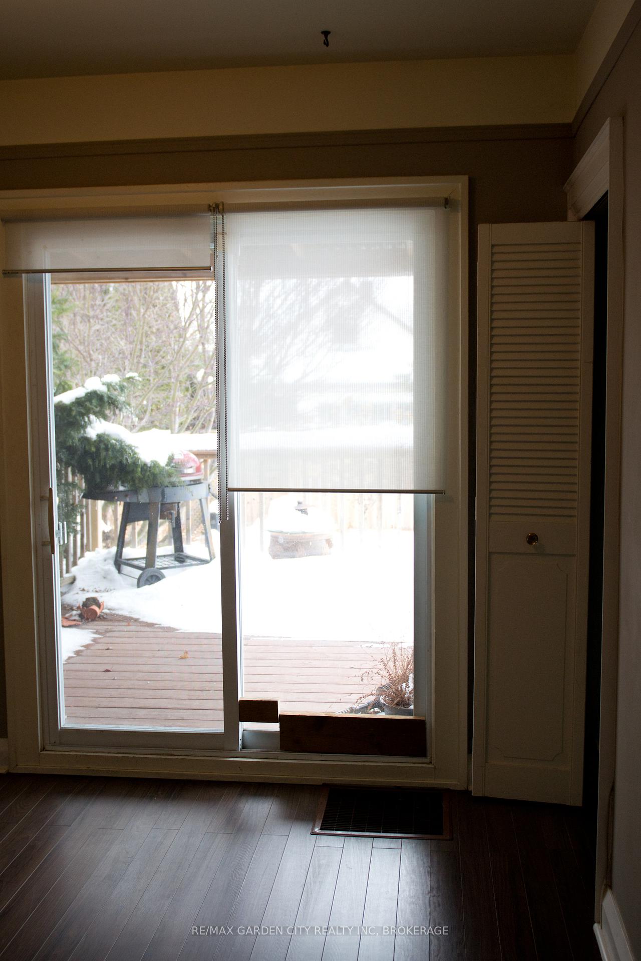 Photo 34 of 22 Currie Street, St. Catharines, Facer — HOMEH