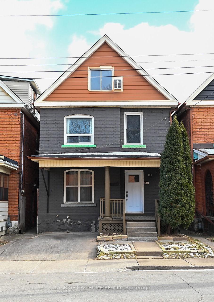Photo 1 of 30 Fairleigh Avenue N, Hamilton, Gibson — HOMEH