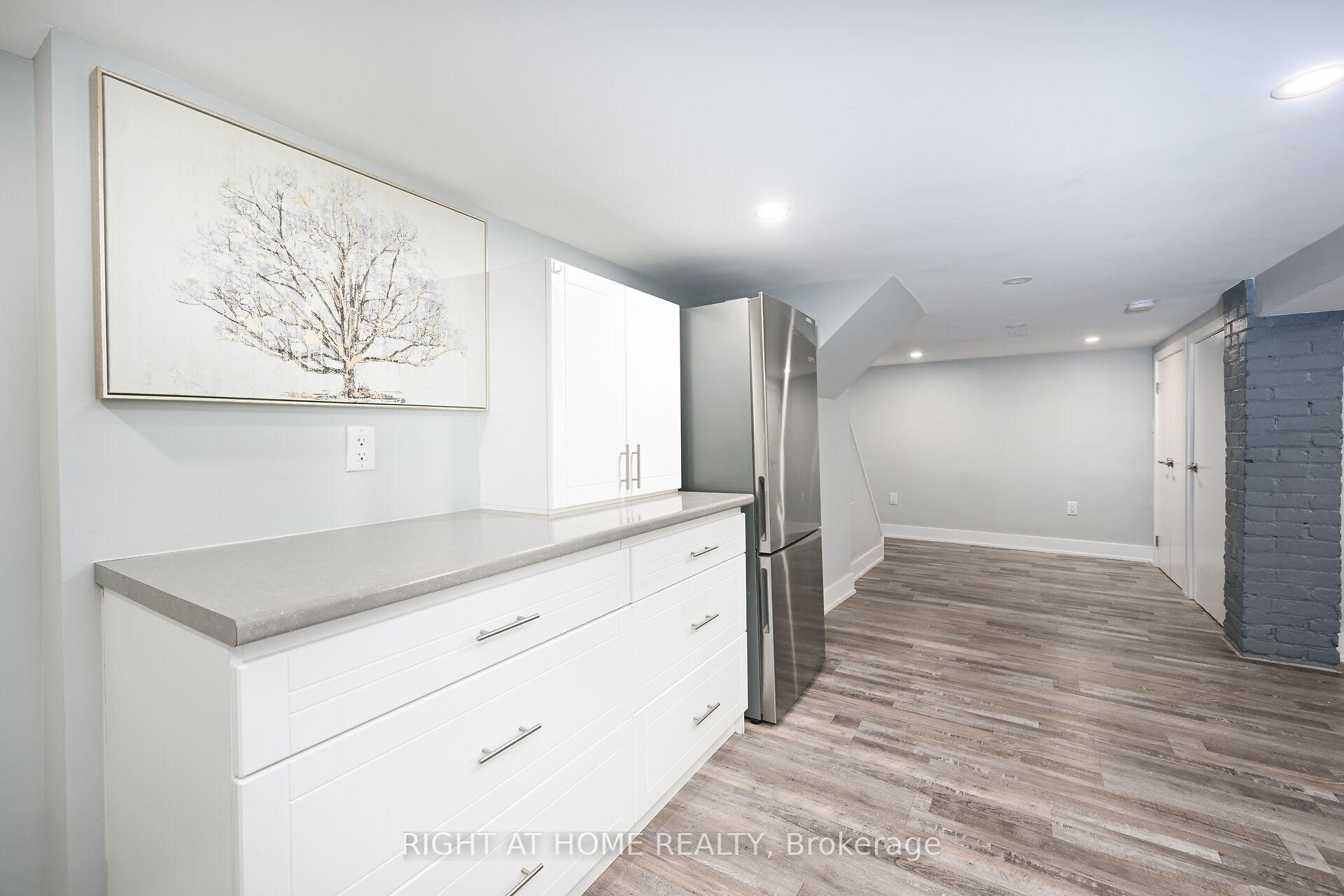 Photo 27 of 30 Fairleigh Avenue N, Hamilton, Gibson — HOMEH