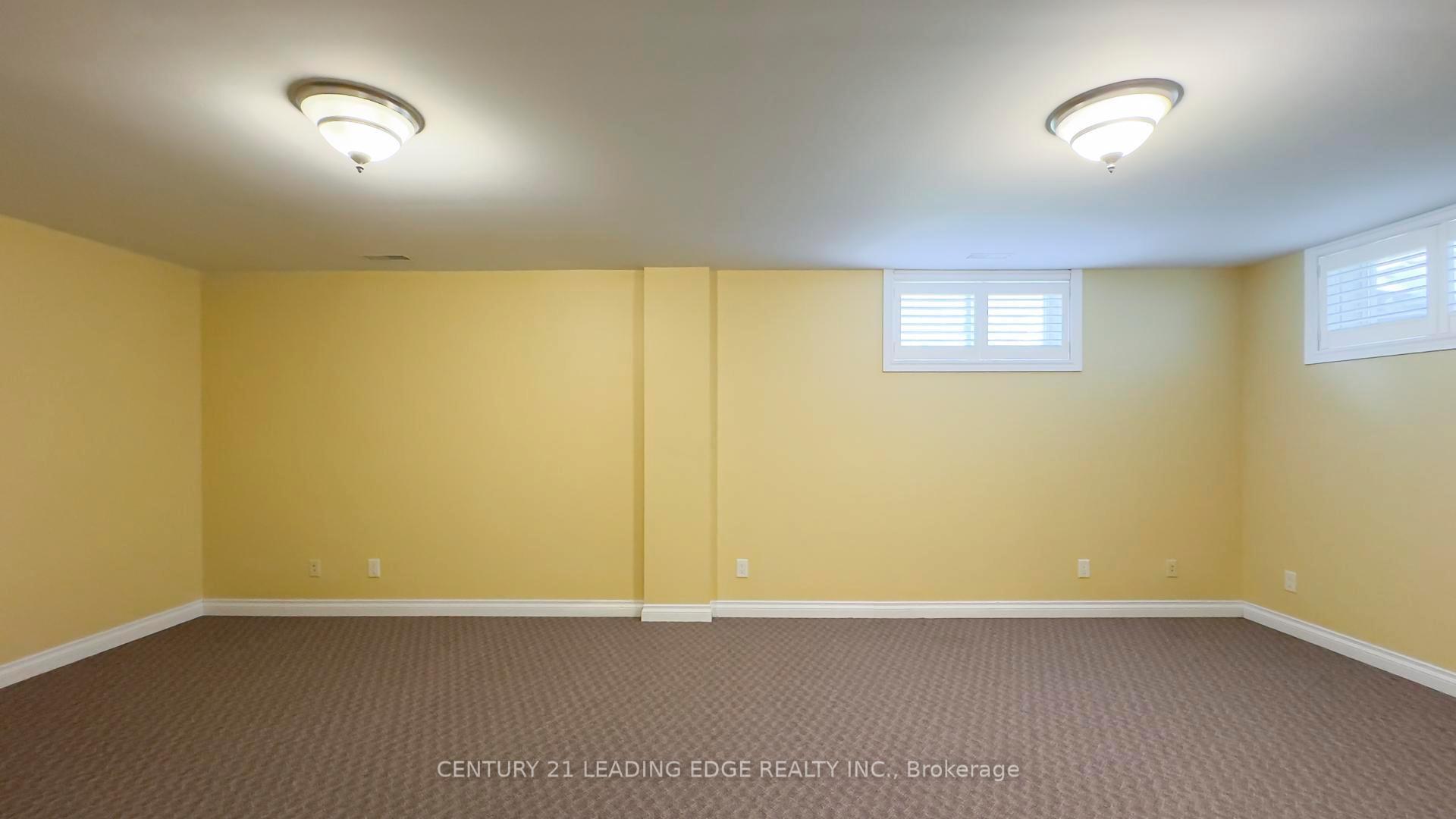 Photo 19 of 221 Suncoast Drive E, Goderich, Goderich (Town) — HOMEH