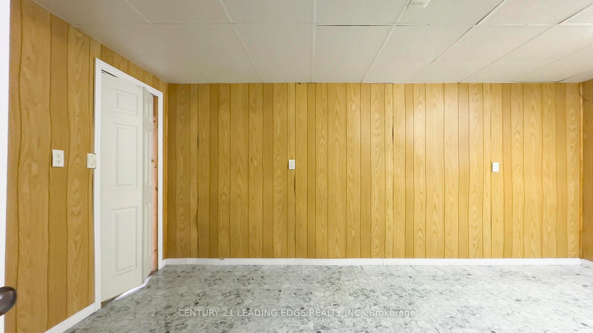 Photo 31 of 221 Suncoast Drive E, Goderich, Goderich (Town) — HOMEH