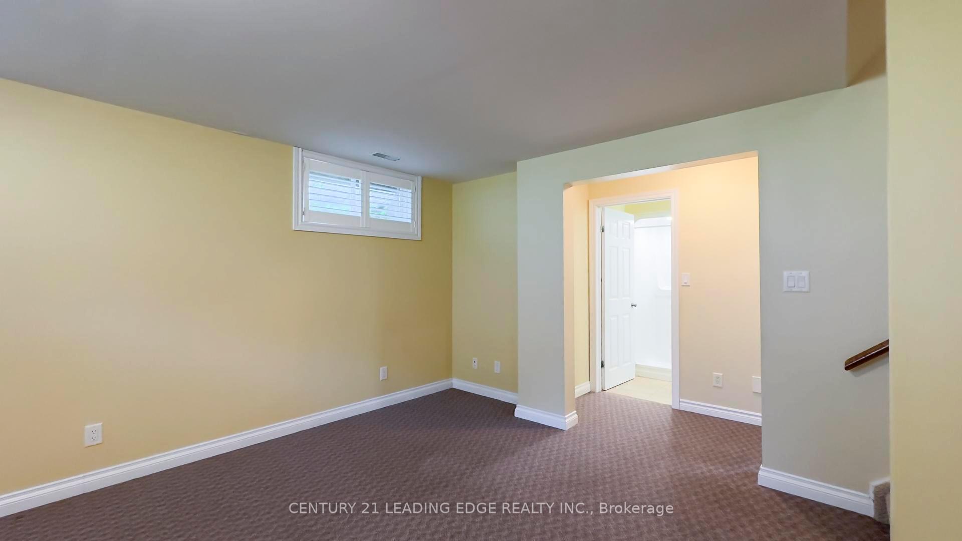 Photo 21 of 221 Suncoast Drive E, Goderich, Goderich (Town) — HOMEH