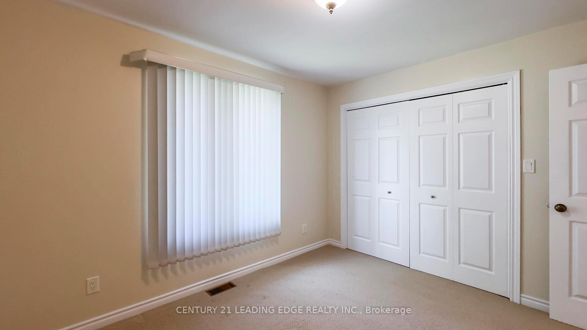 Photo 30 of 221 Suncoast Drive E, Goderich, Goderich (Town) — HOMEH