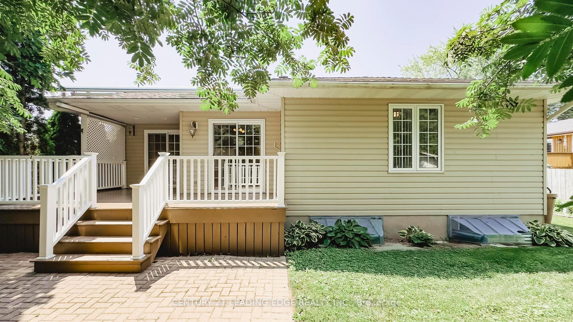 Photo 43 of 221 Suncoast Drive E, Goderich, Goderich (Town) — HOMEH