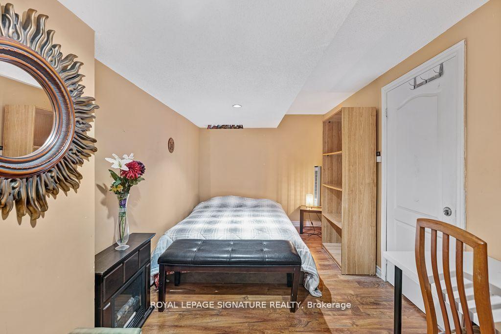 Photo 29 of 102 Pennyroyal Crescent, Brampton, Bramalea North Industrial — HOMEH