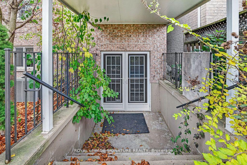 Photo 33 of 102 Pennyroyal Crescent, Brampton, Bramalea North Industrial — HOMEH