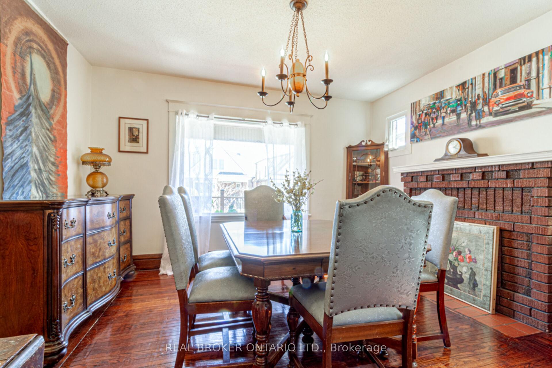 Photo 6 of 165 Leinster Avenue N, Hamilton, Stripley — HOMEH