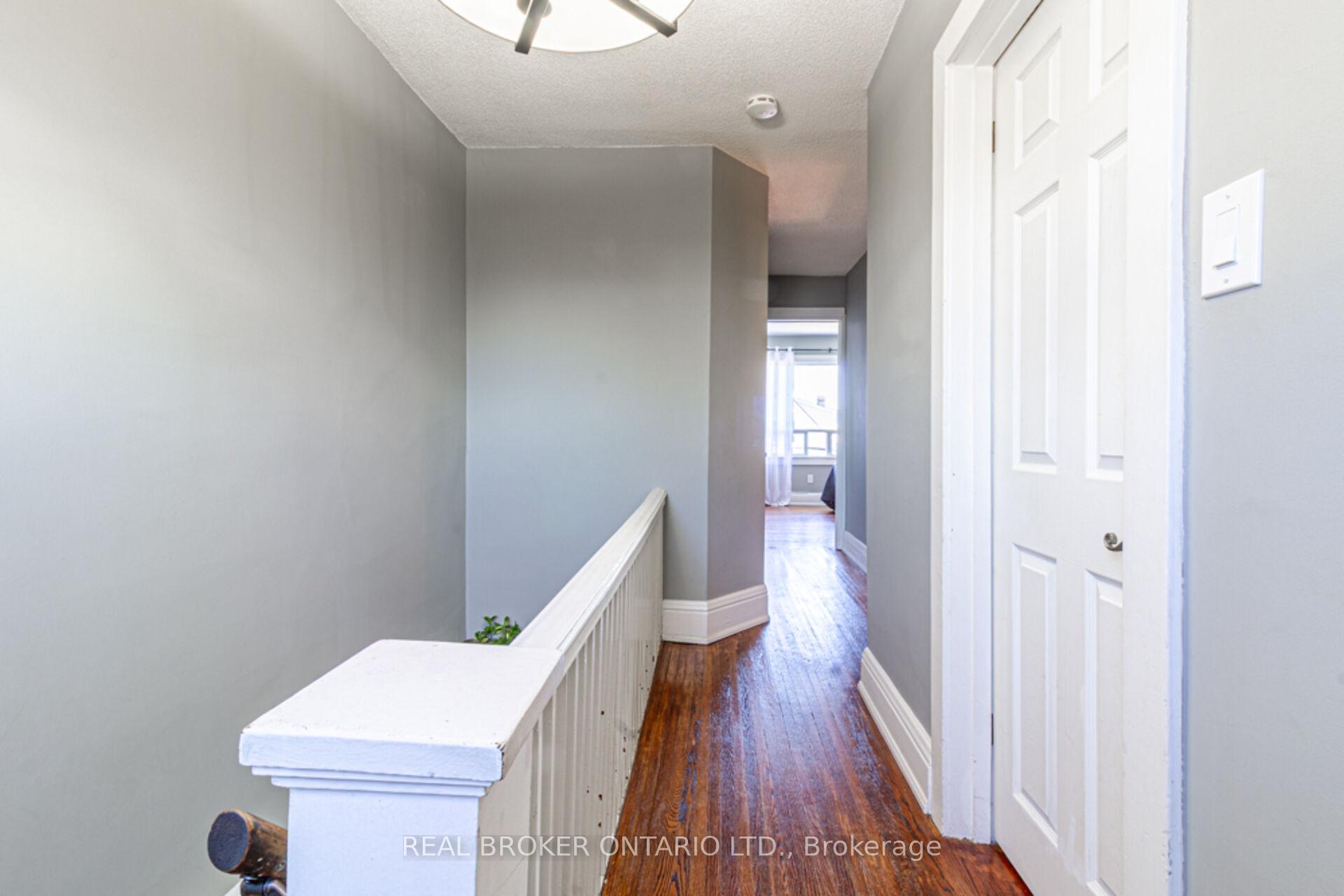 Photo 22 of 165 Leinster Avenue N, Hamilton, Stripley — HOMEH