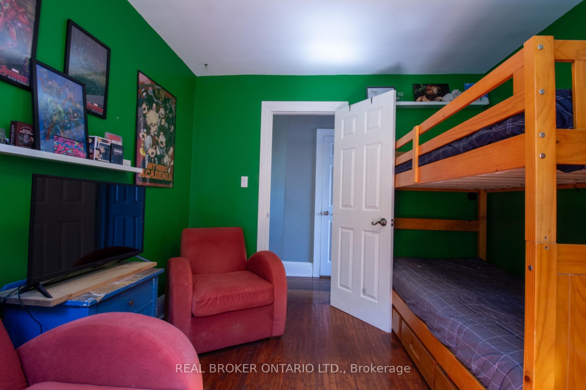 Photo 28 of 165 Leinster Avenue N, Hamilton, Stripley — HOMEH