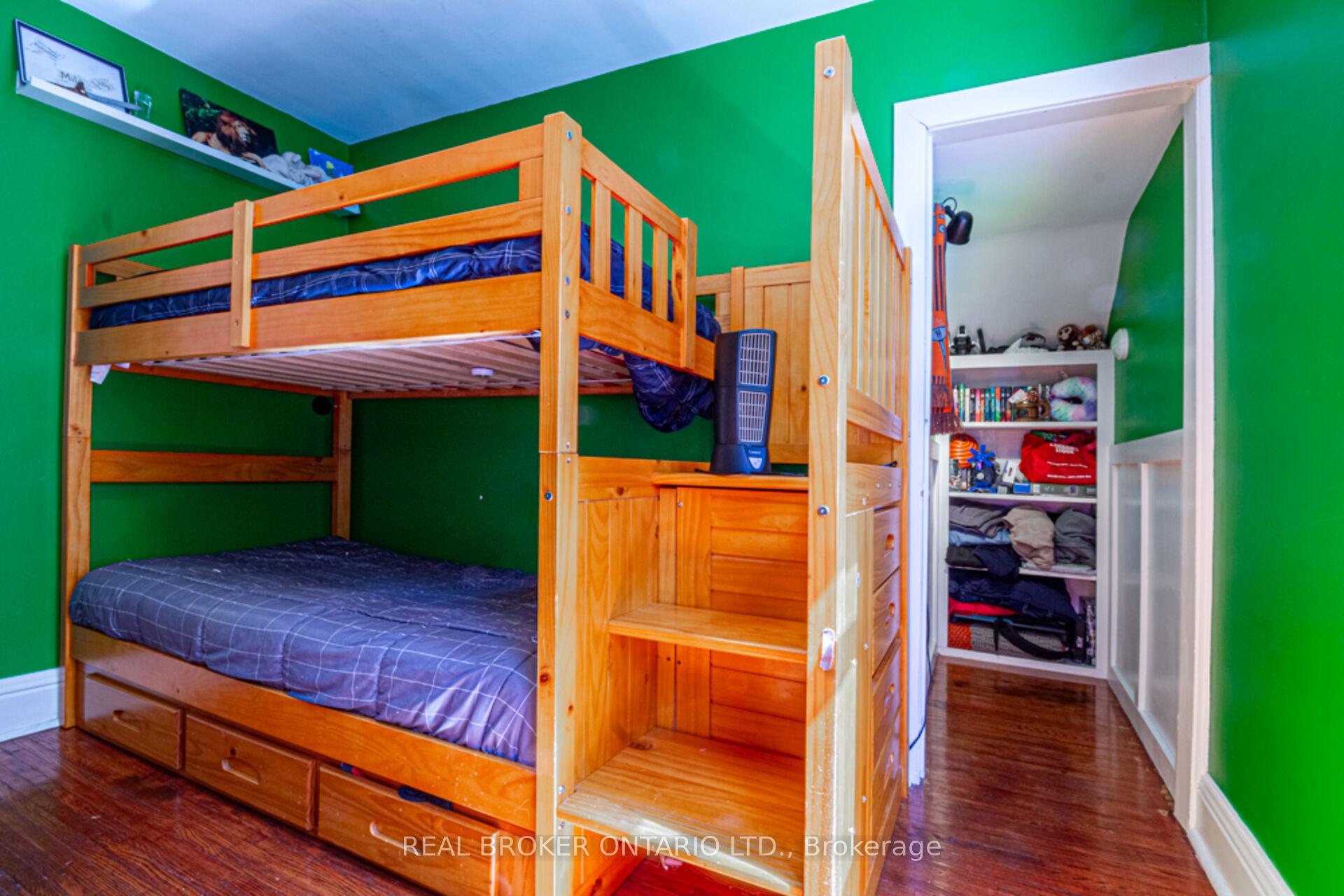 Photo 30 of 165 Leinster Avenue N, Hamilton, Stripley — HOMEH