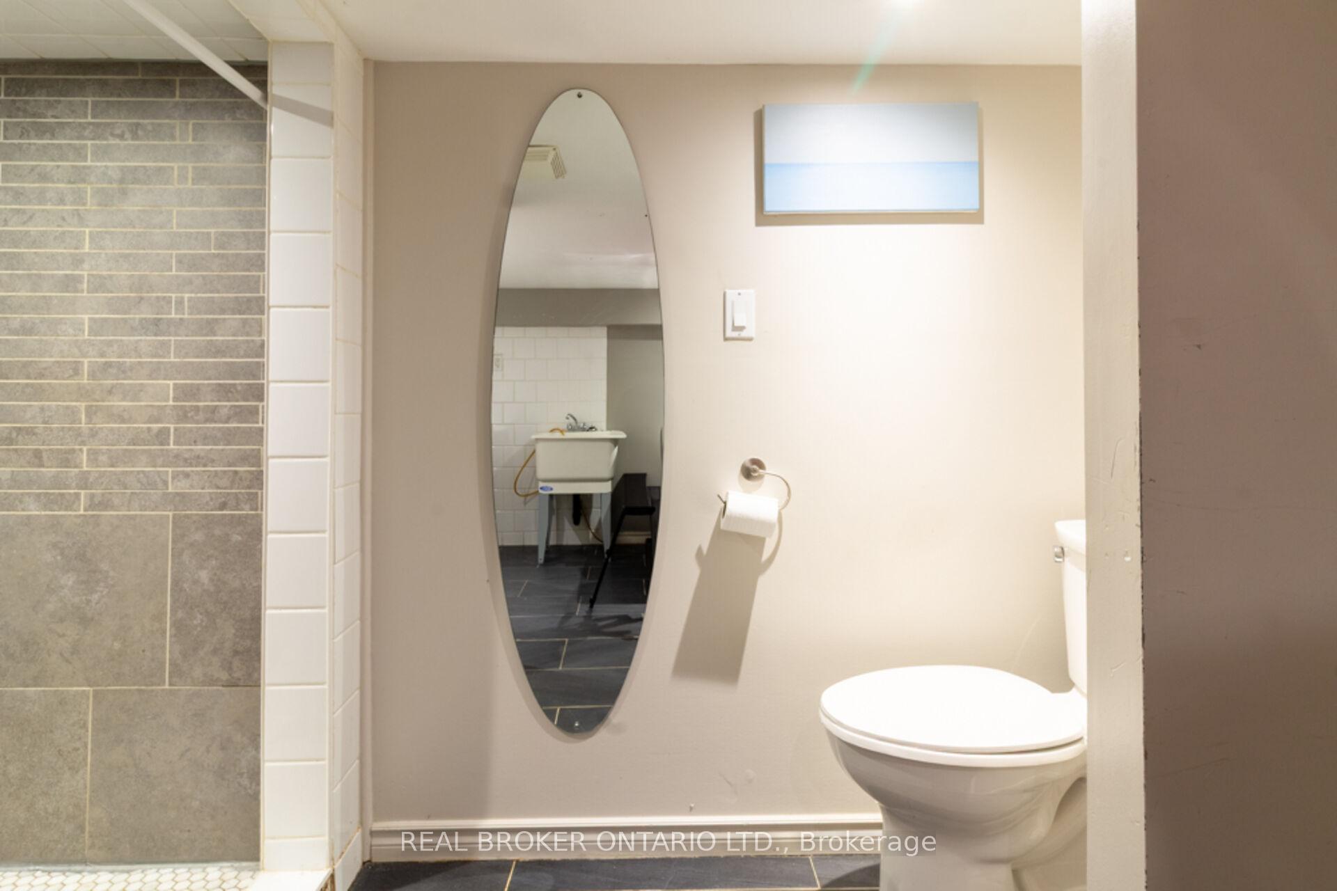 Photo 39 of 165 Leinster Avenue N, Hamilton, Stripley — HOMEH
