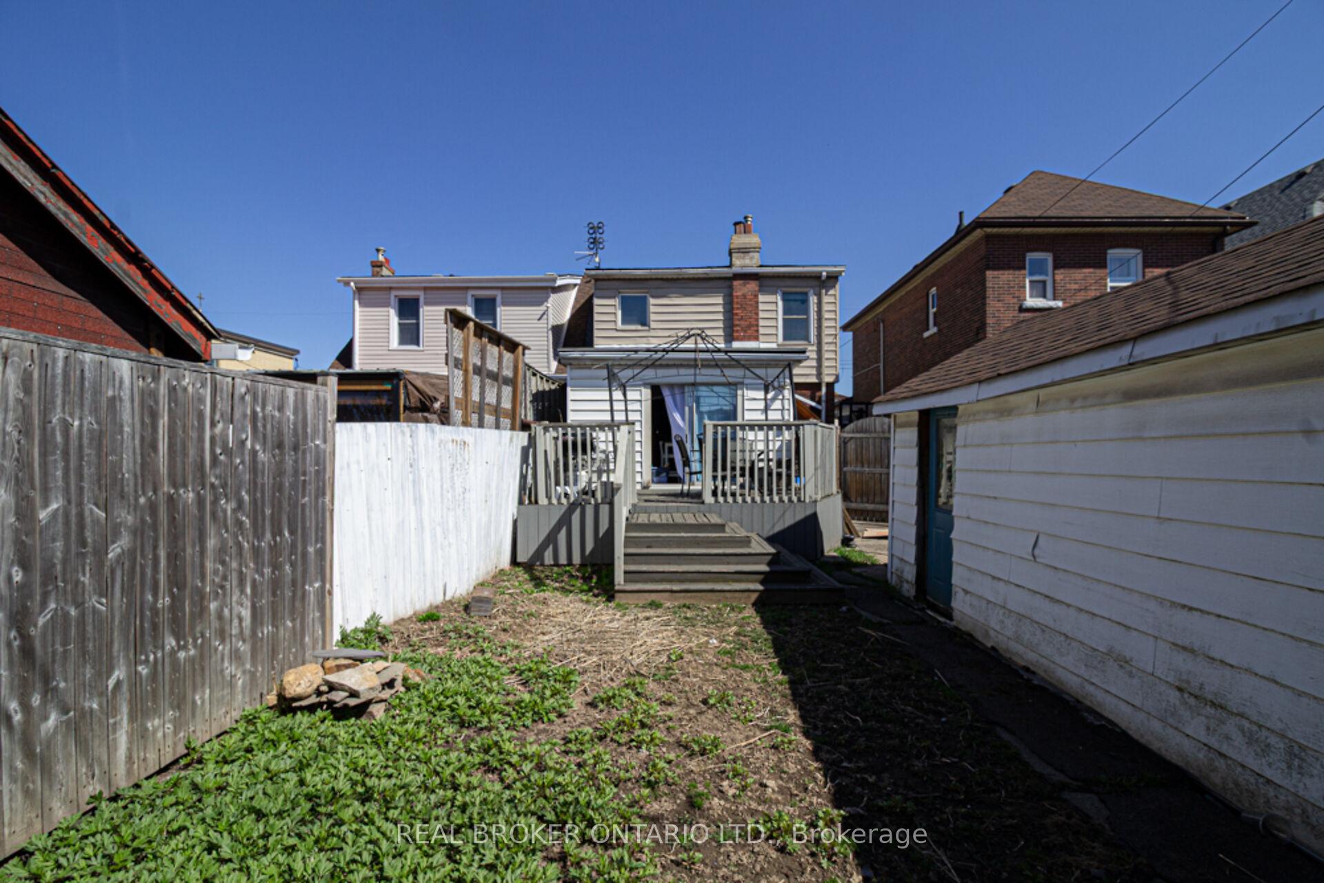 Photo 41 of 165 Leinster Avenue N, Hamilton, Stripley — HOMEH
