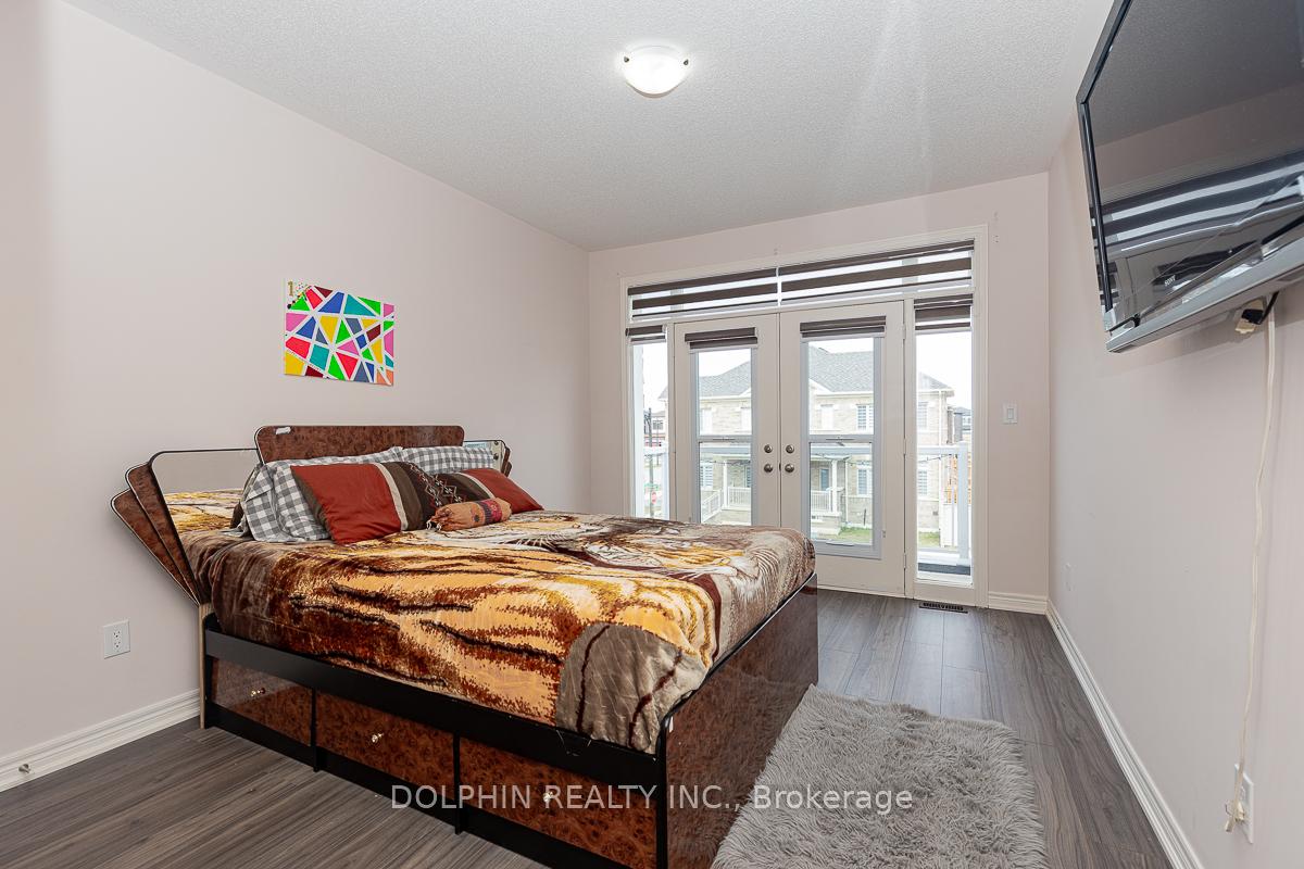 Photo 28 of 10 Great Falls Boulevard, Hamilton, Waterdown — HOMEH