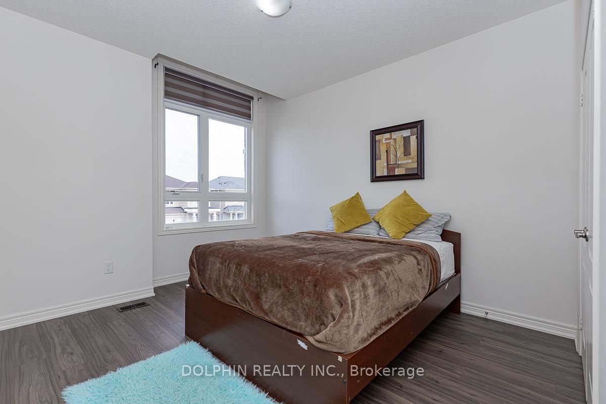 Photo 32 of 10 Great Falls Boulevard, Hamilton, Waterdown — HOMEH