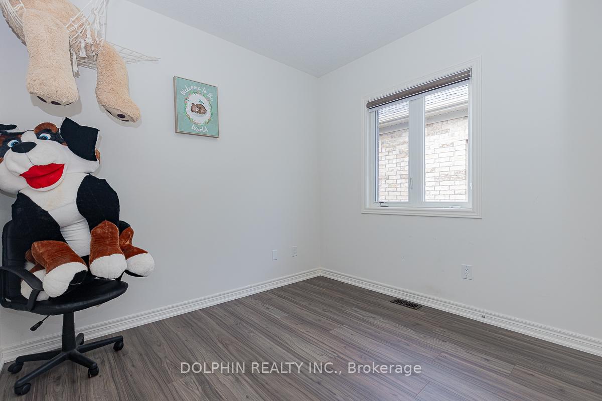 Photo 34 of 10 Great Falls Boulevard, Hamilton, Waterdown — HOMEH