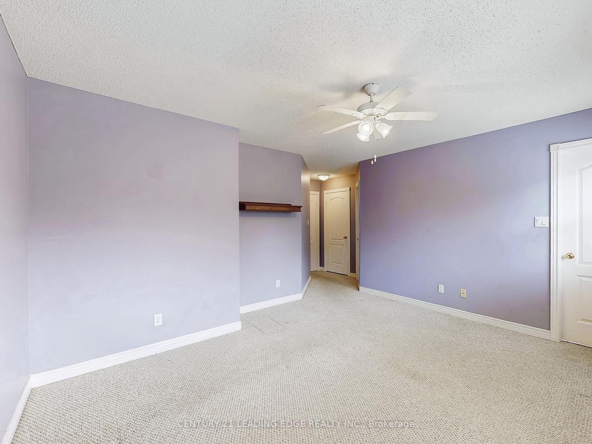 Photo 18 of 977 Lake Drive E, Georgina, Sutton & Jackson's Point — HOMEH