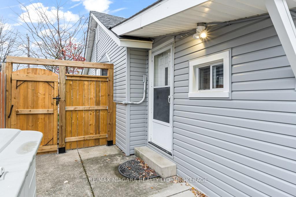 Photo 22 of 4 Beverly Street, St. Catharines, Oakdale — HOMEH