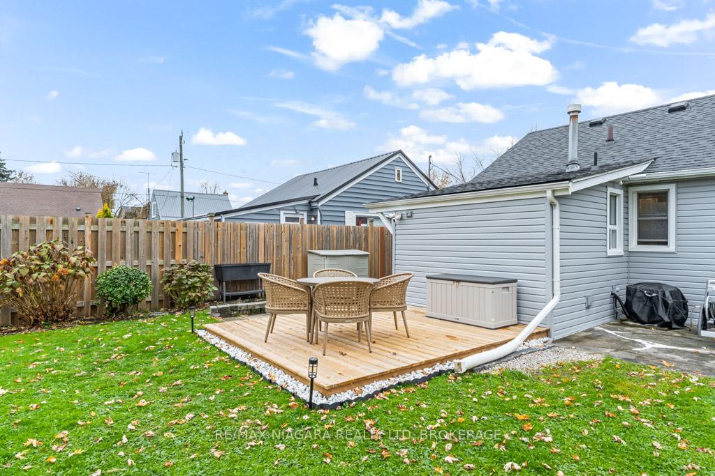 Photo 25 of 4 Beverly Street, St. Catharines, Oakdale — HOMEH