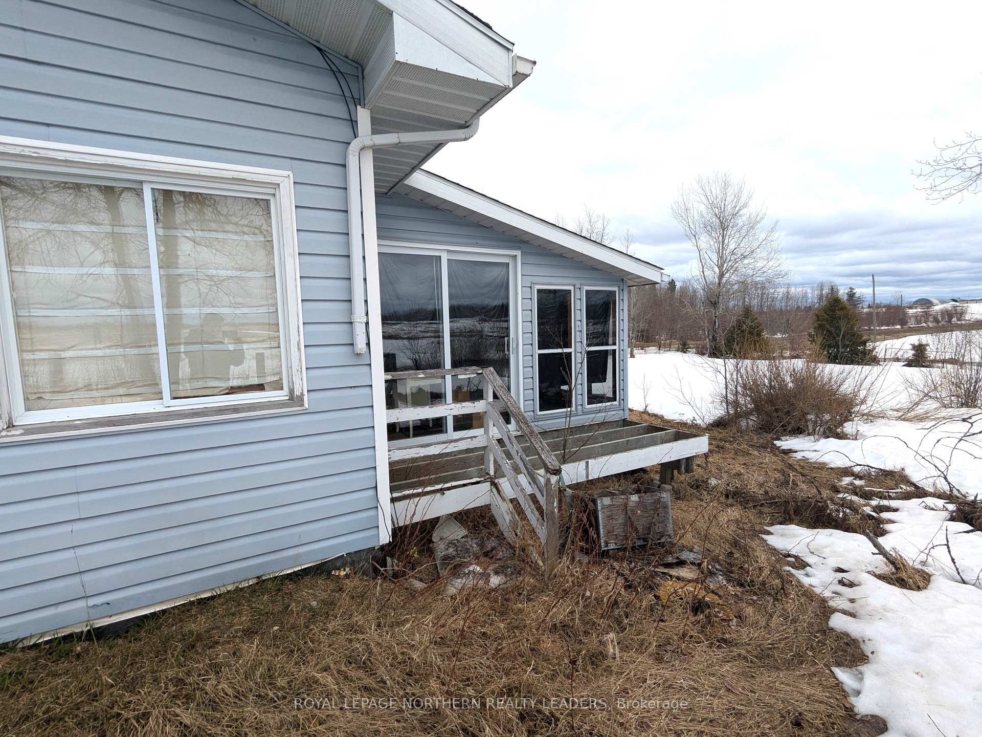 Photo 11 of 760 Glackmeyer Concession Rd 10 & 11, Cochrane — HOMEH