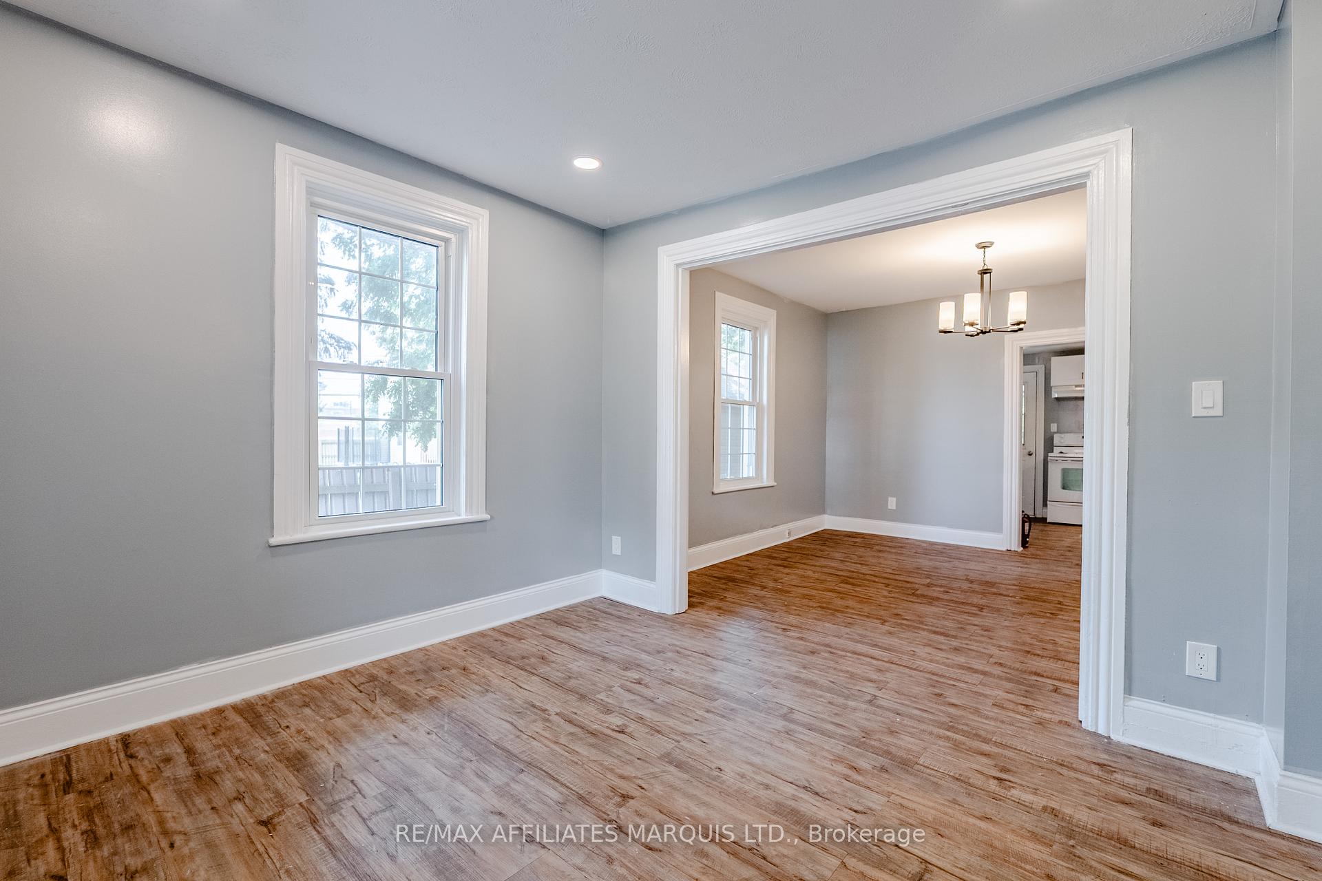 Photo 8 of 312-314 Amelia Street, Cornwall — HOMEH