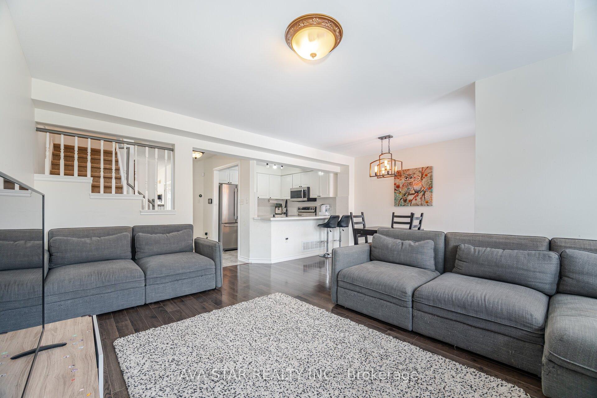 Photo 11 of 13 Brambirch Crescent, Brampton, Northwest Sandalwood Parkway — HOMEH