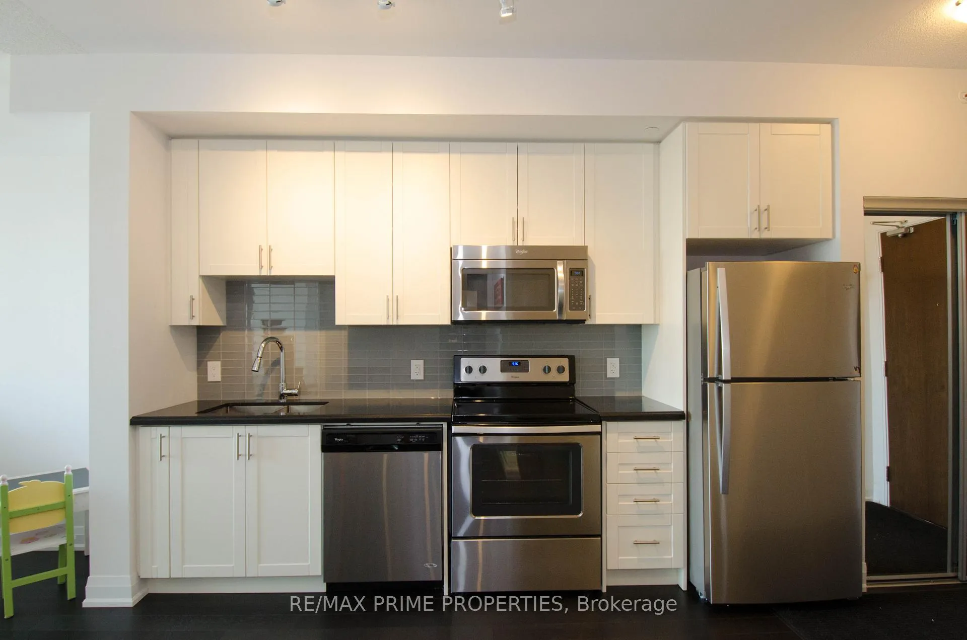 Photo 5 of Unit 708, 9582 Markham Road, Markham, Wismer — HOMEH