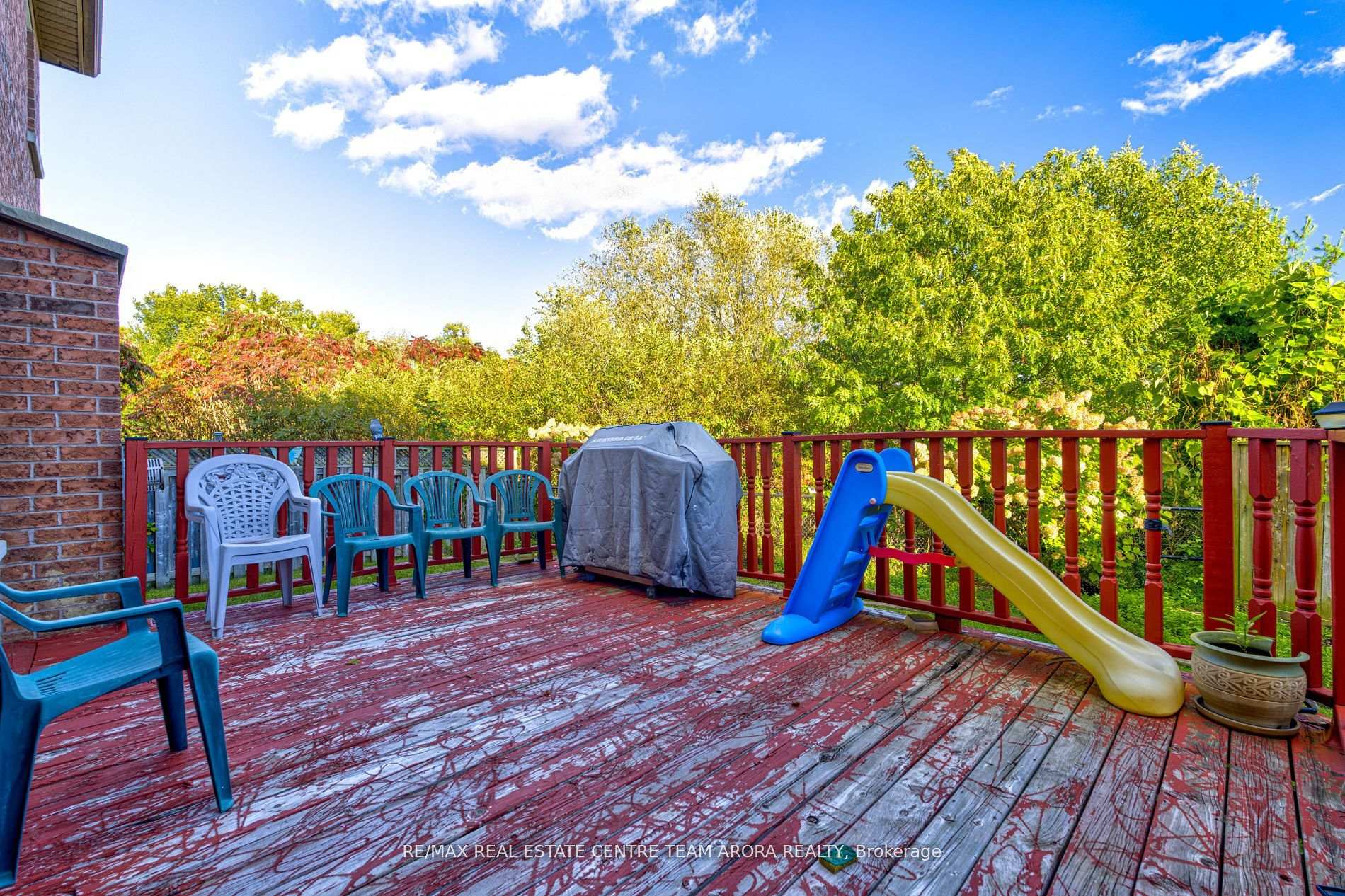 Photo 36 of 14 River Rock Crescent, Brampton, Fletcher's Meadow — HOMEH
