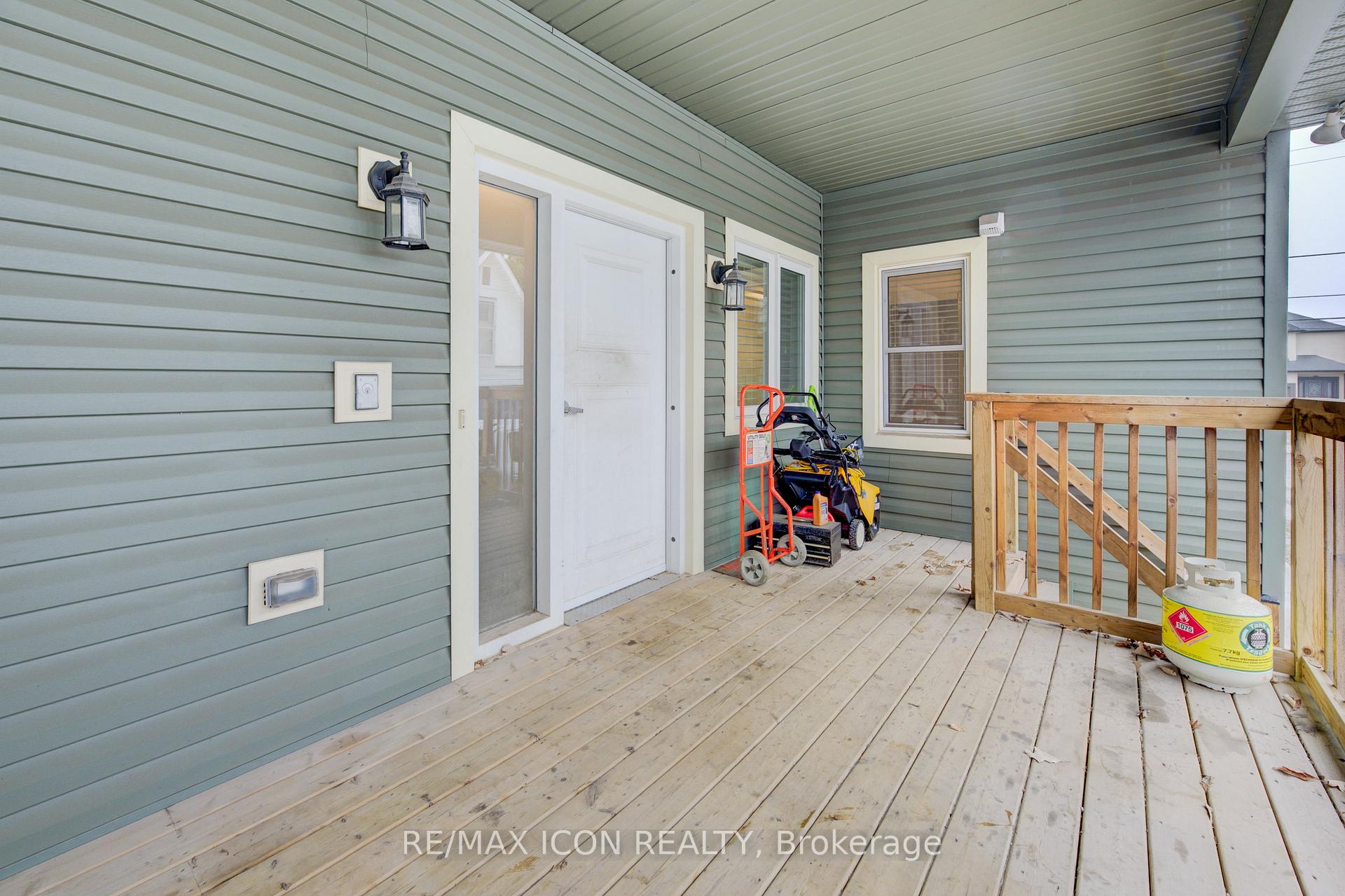 Photo 6 of 288 Winona Road, Hamilton, Winona — HOMEH