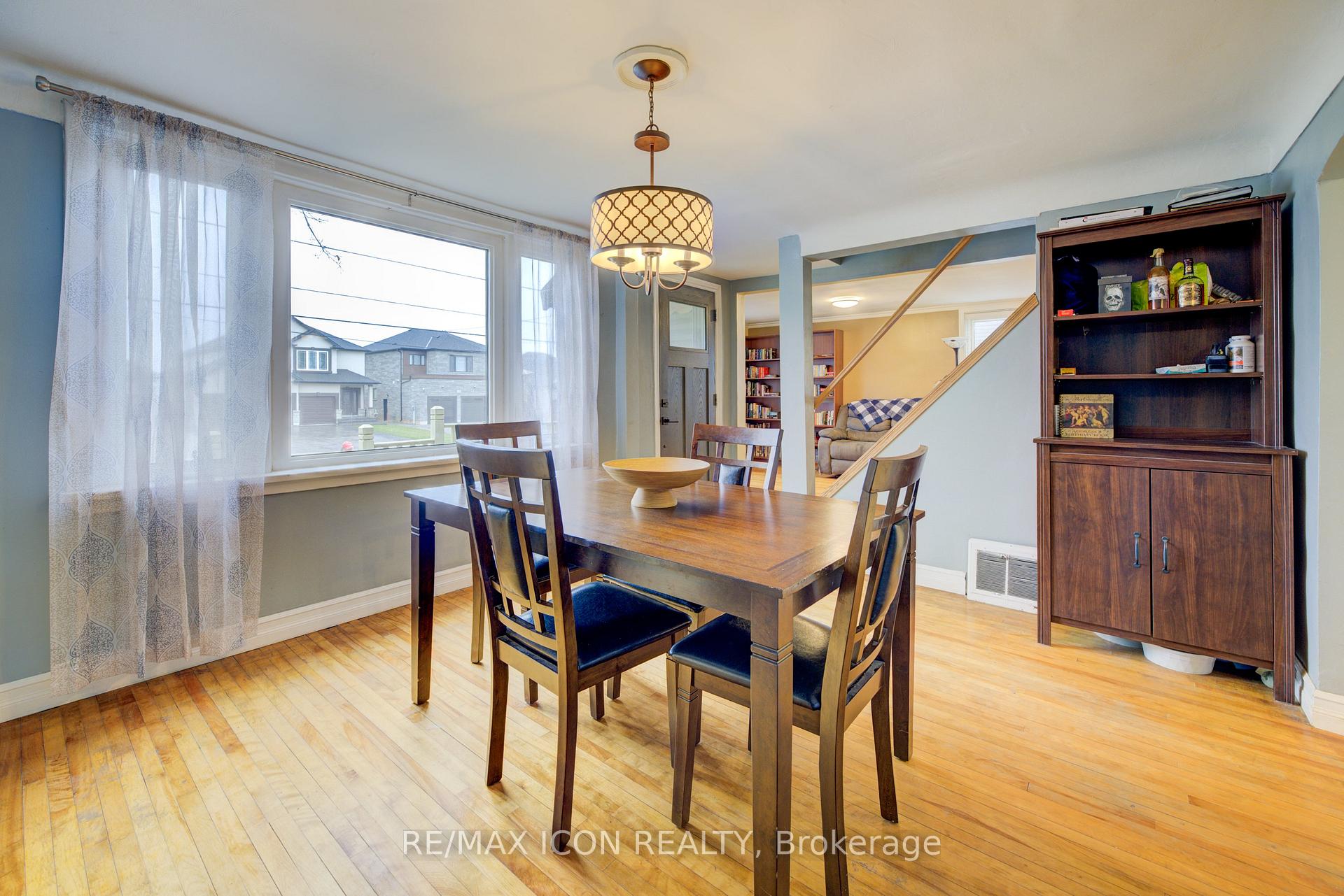 Photo 11 of 288 Winona Road, Hamilton, Winona — HOMEH