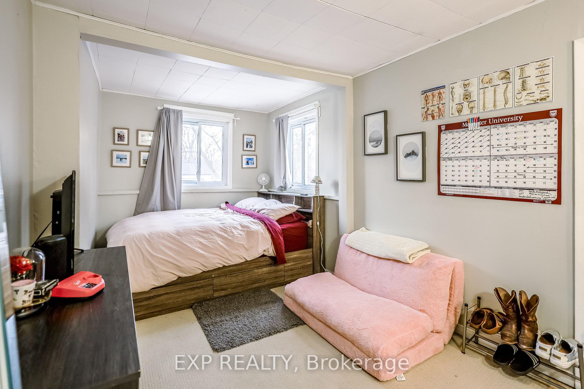 Photo 7 of 39 Broadway Avenue, Hamilton, Ainslie Wood — HOMEH