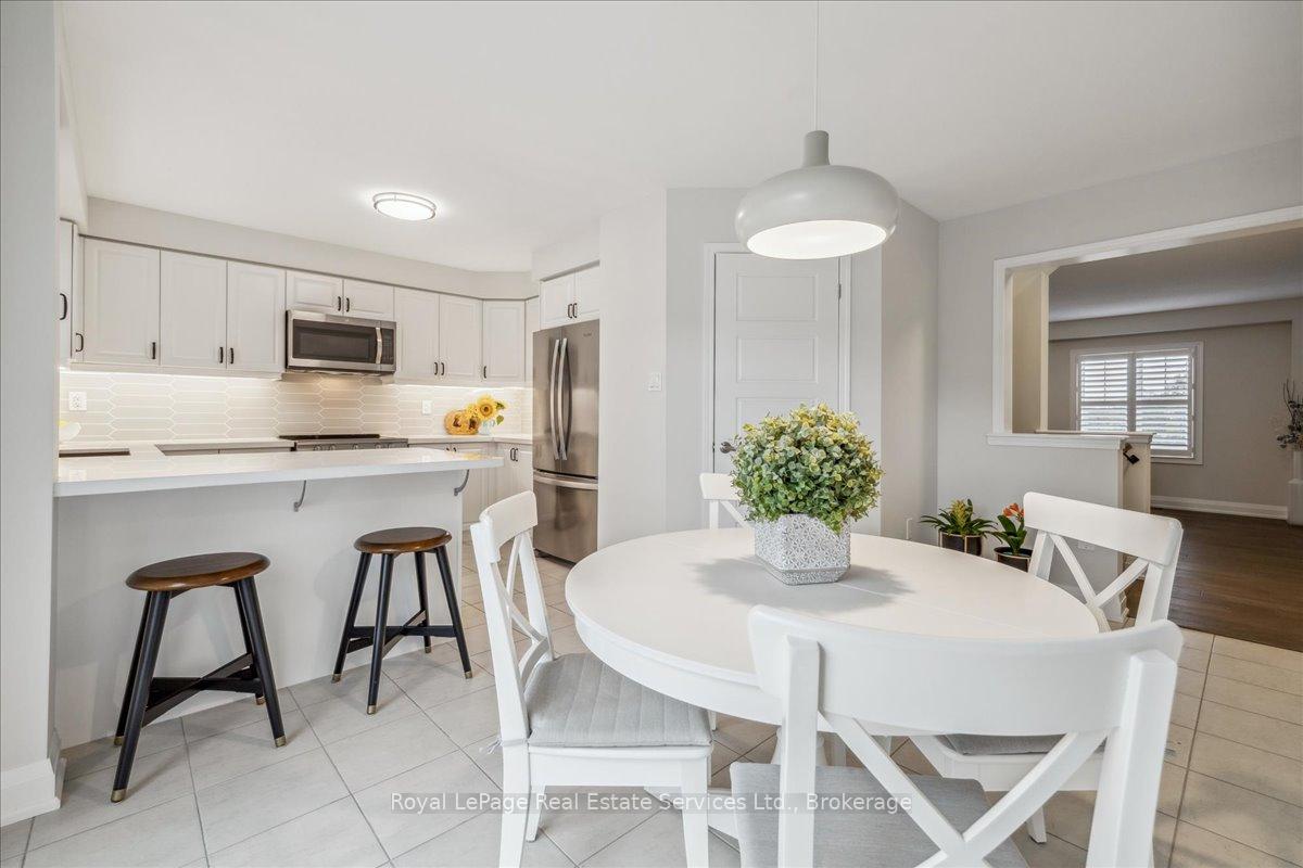 Photo 14 of Unit 72, 22 Spring Creek Drive, Hamilton, Waterdown — HOMEH