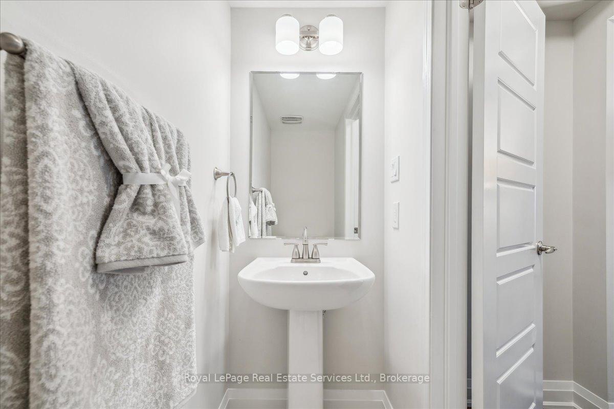 Photo 18 of Unit 72, 22 Spring Creek Drive, Hamilton, Waterdown — HOMEH
