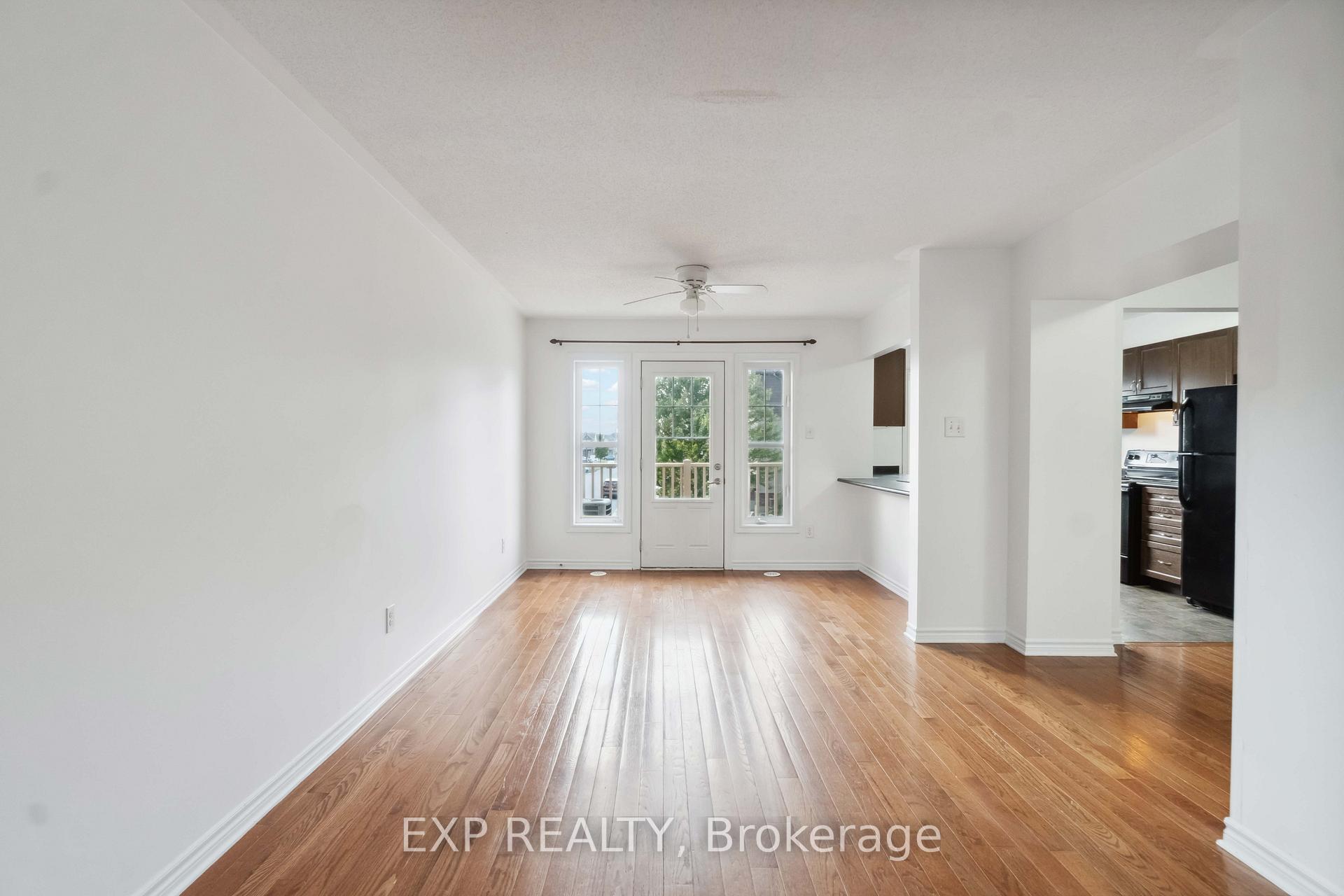 Photo 3 of 2307 Blue Aster Street, Ottawa, Barrhaven - Half Moon Bay — HOMEH