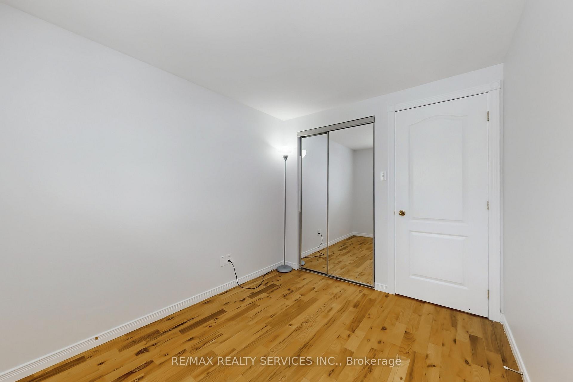 Photo 27 of 7 Geneva Crescent, Brampton, Northgate — HOMEH