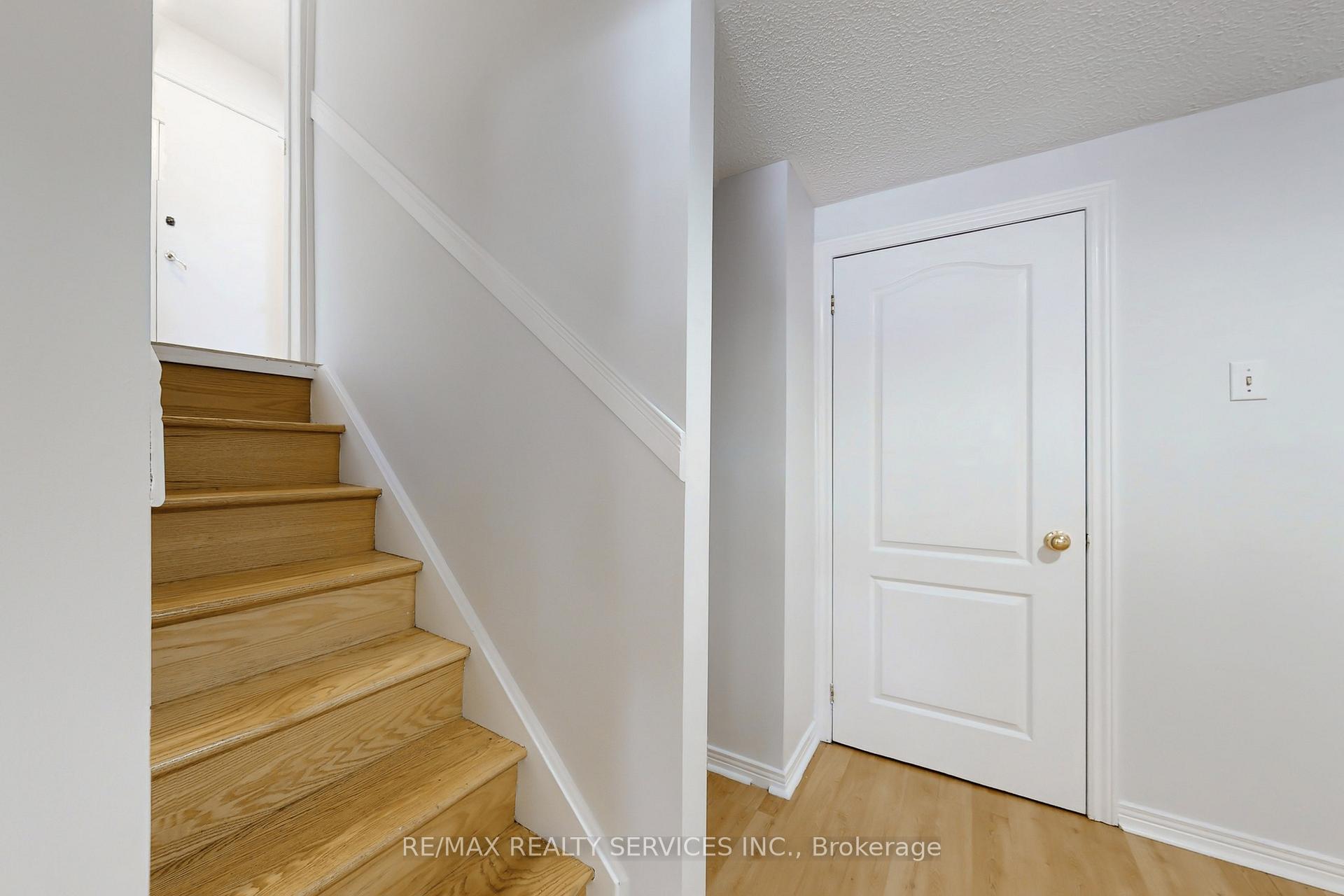 Photo 37 of 7 Geneva Crescent, Brampton, Northgate — HOMEH