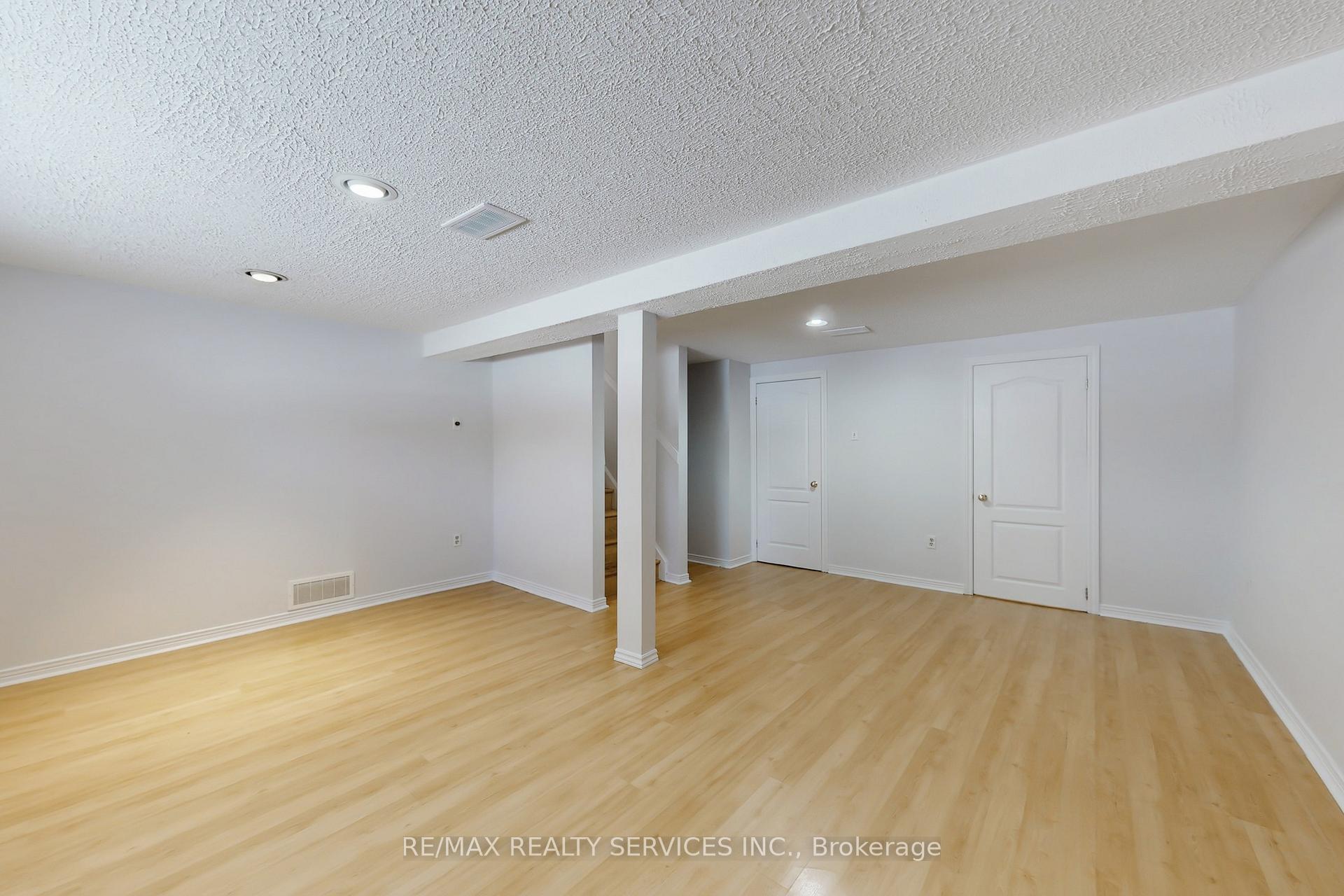 Photo 39 of 7 Geneva Crescent, Brampton, Northgate — HOMEH